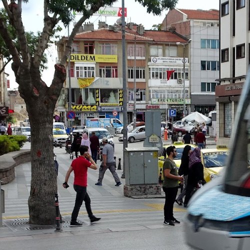 GÜLŞAH GELİNLİK MODA EVİ