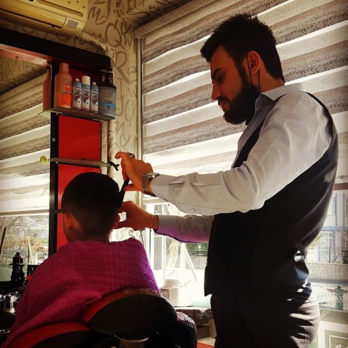 İSMAYİL ERKEK KUAFÖRÜ