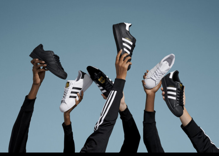 Sıfır Adidas Sezon Sonu Ayakkabılar Satışta